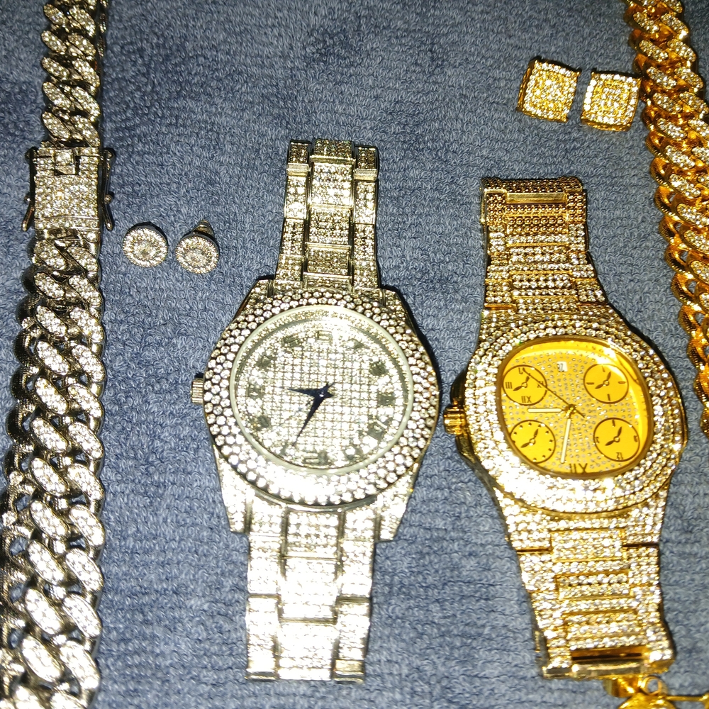 Gold and Silver Men's Watch Set